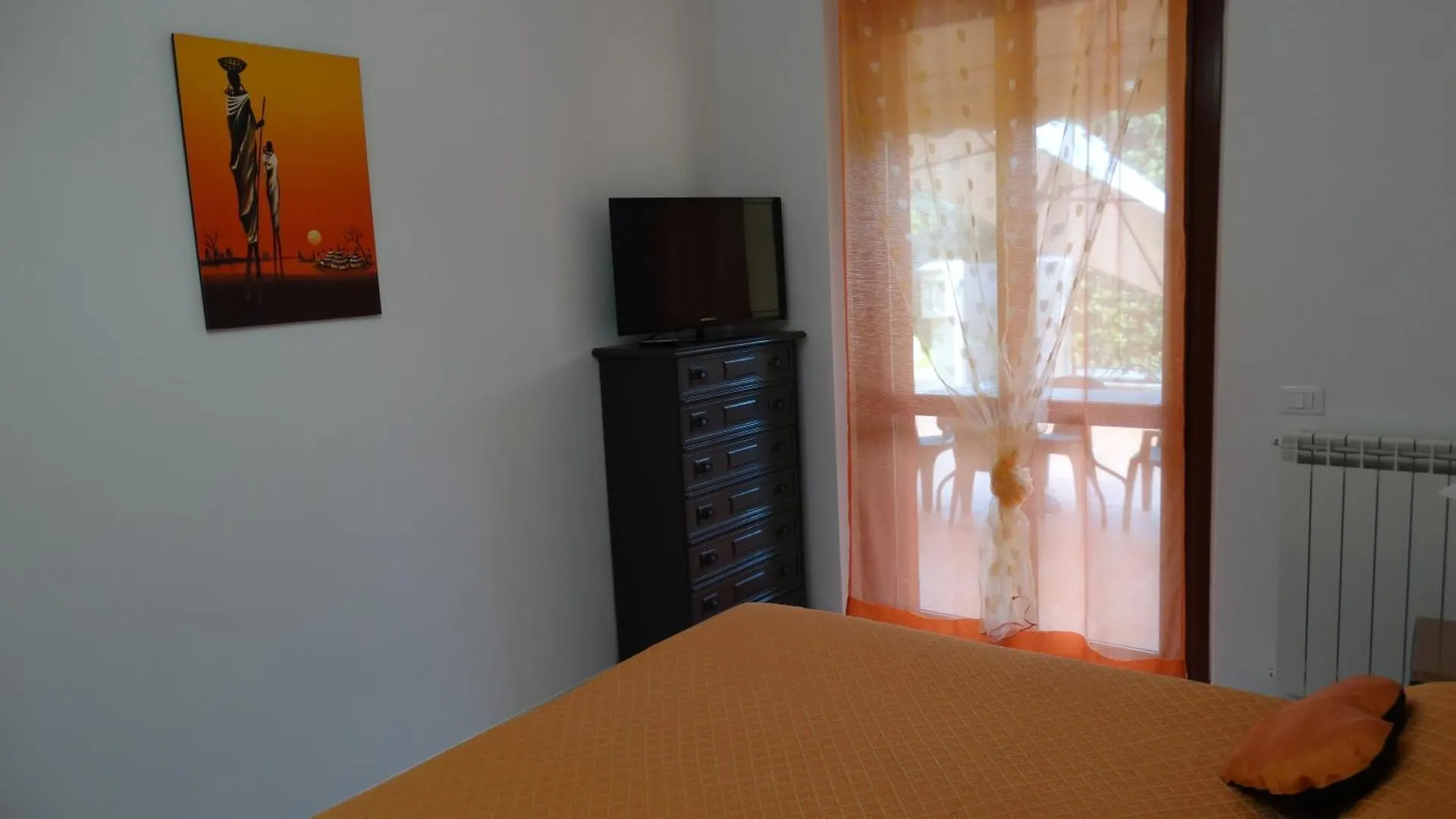 Rose Apartment Luni Italia